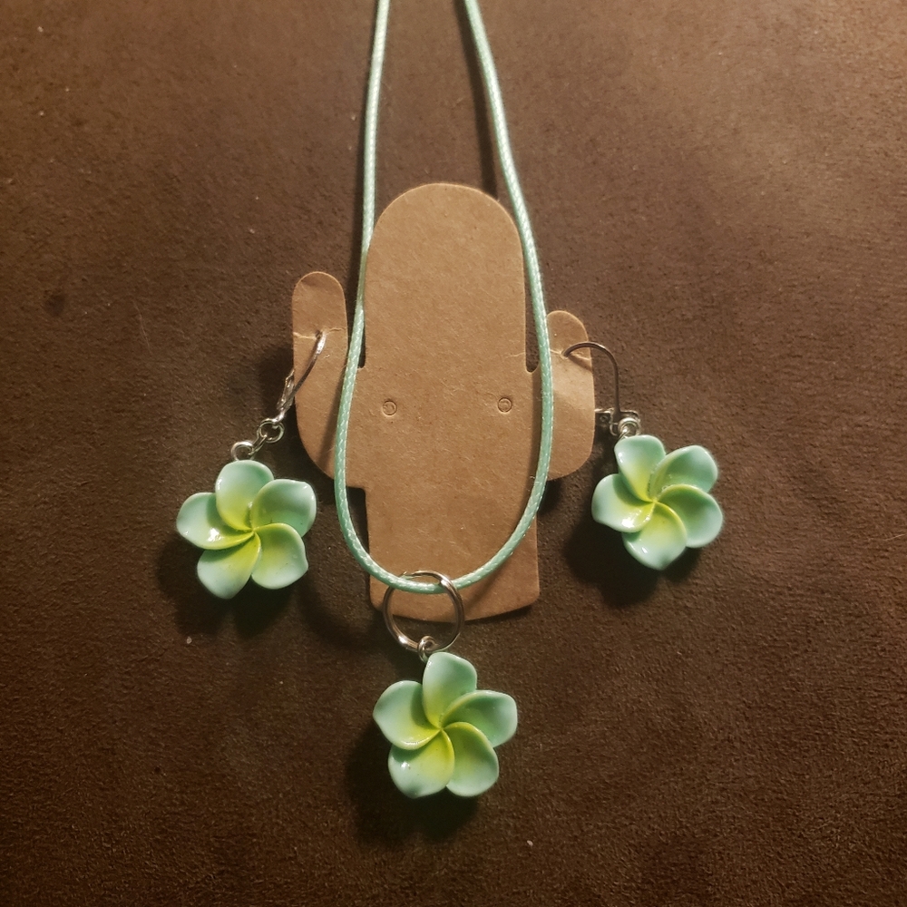 Floral Necklace and Earring Set